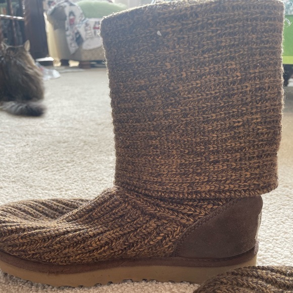 Brown Knit UGGs Women’s size 8 - Picture 8 of 16